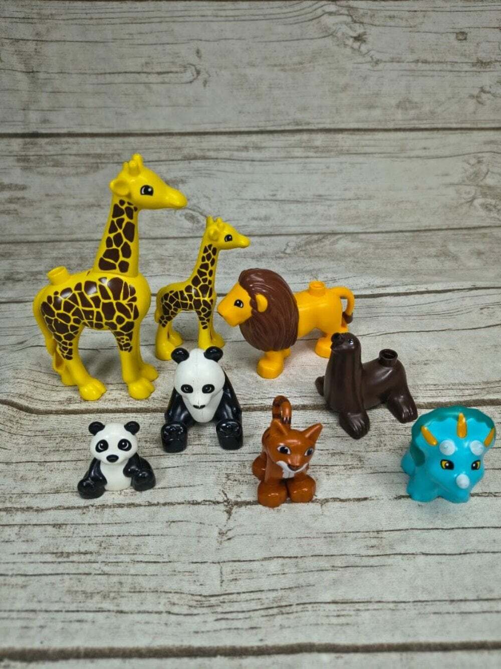 LEGO DUPLO Wild Animal Figure Lot in Multi (Size 8 Figures).